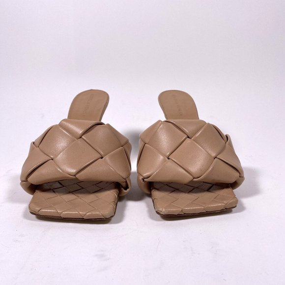BOTTEGA VENETA Beige Leather "Lido" Mules - Picture 1 of 12